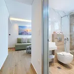 Aparthotel Maria Elena