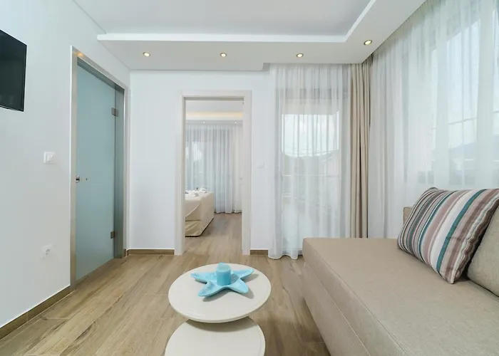 Aparthotel Maria Elena